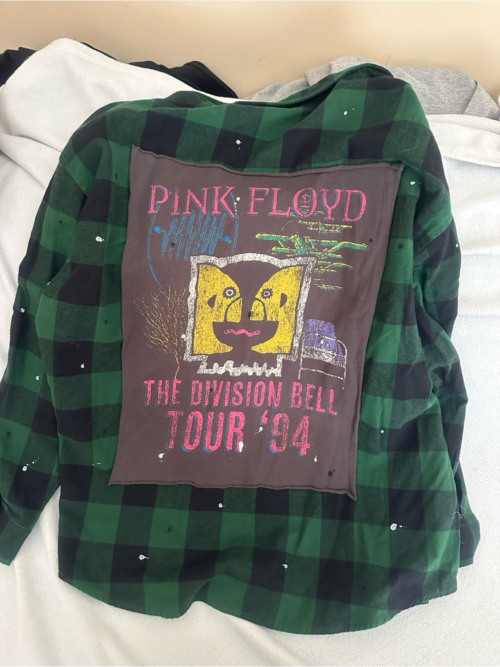 Pink Floyd Graphic Patch Green & Black Shirt plus size